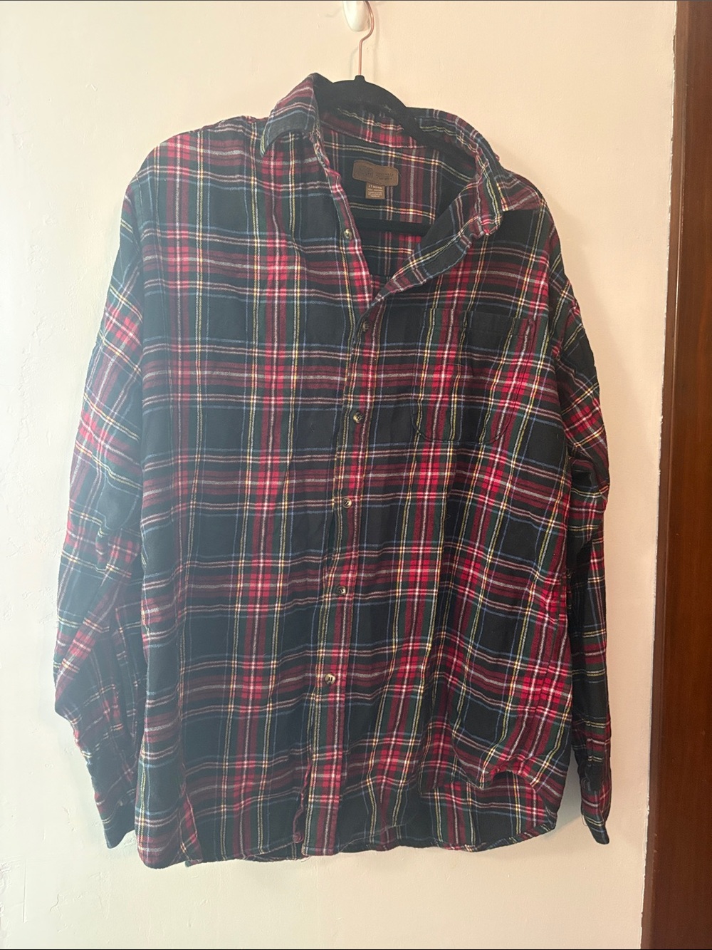 Faded Glory Red & Black Plaid Button-Down Shirt